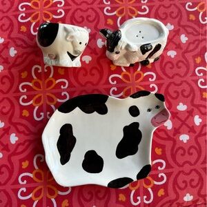 3 Ceramic Cows 🐄